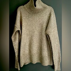 Loft sweater